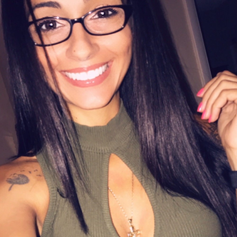 Meet your Posher, JoJo